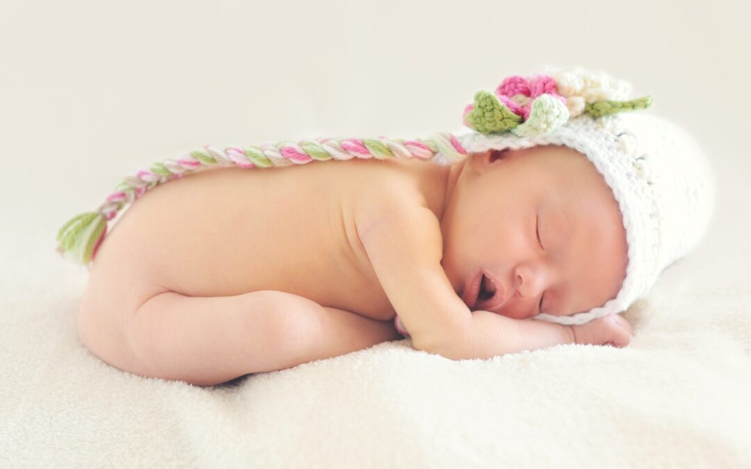 Le tapis d’éveil : bébé découvre le monde